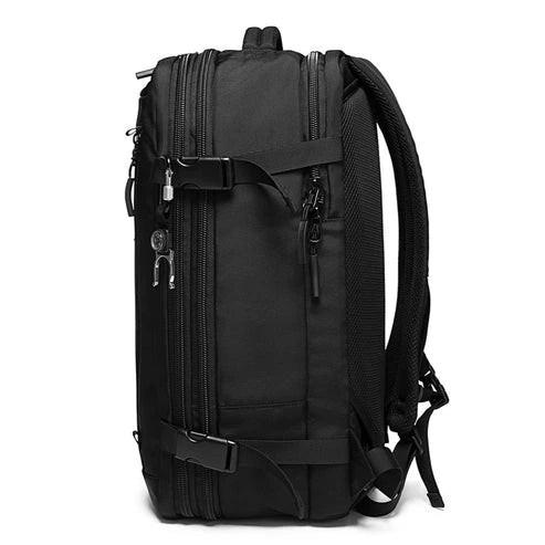 Vista trasera de la mochila Bange Journeypack con correas ergonómicas y soporte lumbar.